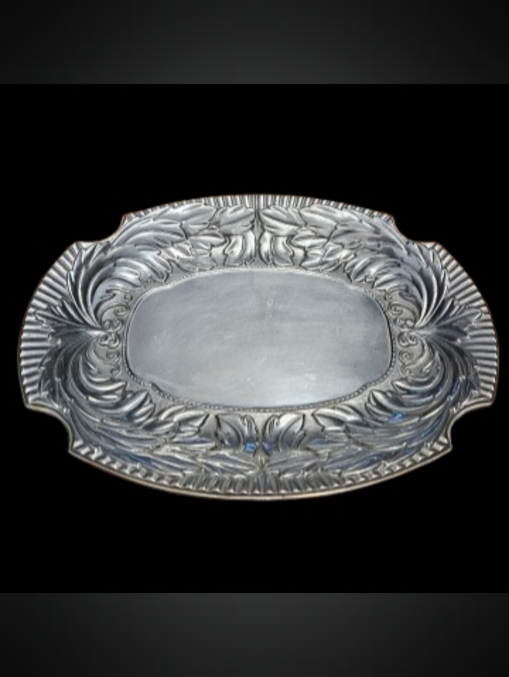 *Wilton Armetale Acanthus Large Oval Serving Tray Platter